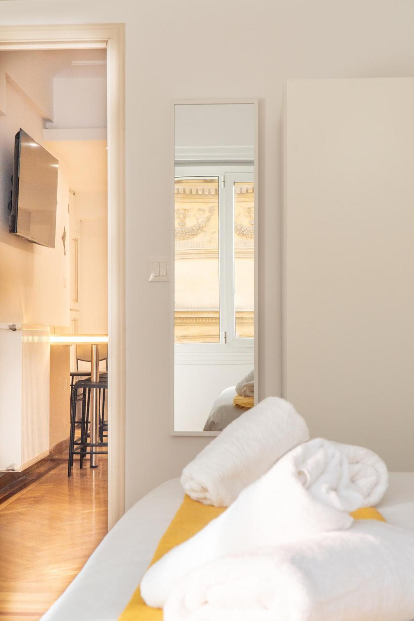 Syntagma Square, 100Sqm Luxurious Family Apt アテネ エクステリア 写真